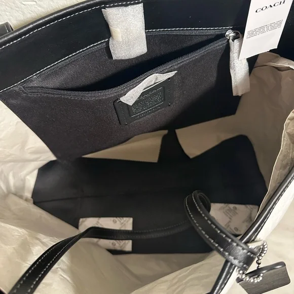 Authentic Coach White and Black Large Tote Bag with a Matching Zip Wristle